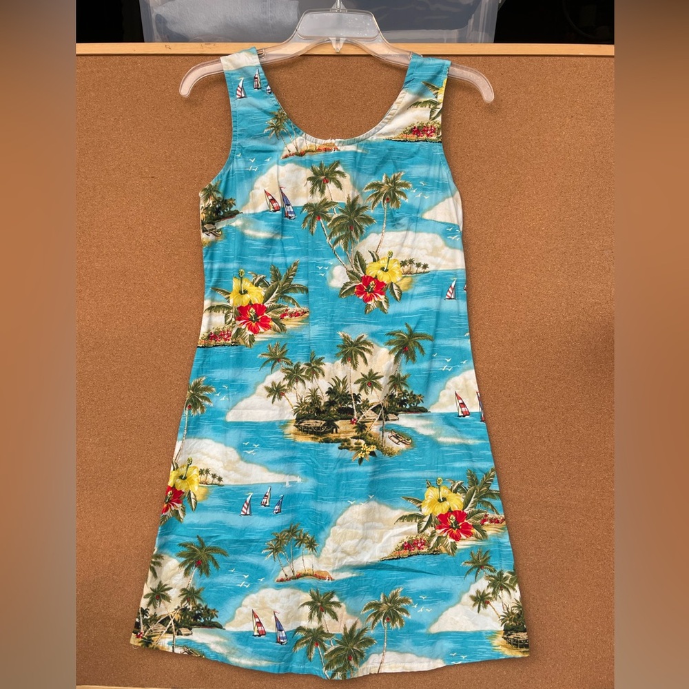 Tropical Print Sleeveless Dress